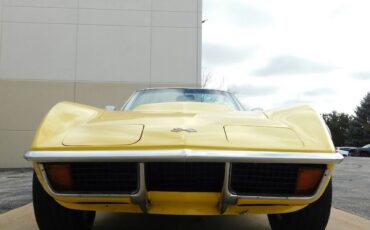 Chevrolet-Corvette-Cabriolet-1972-Yellow-Saddle-126530-7