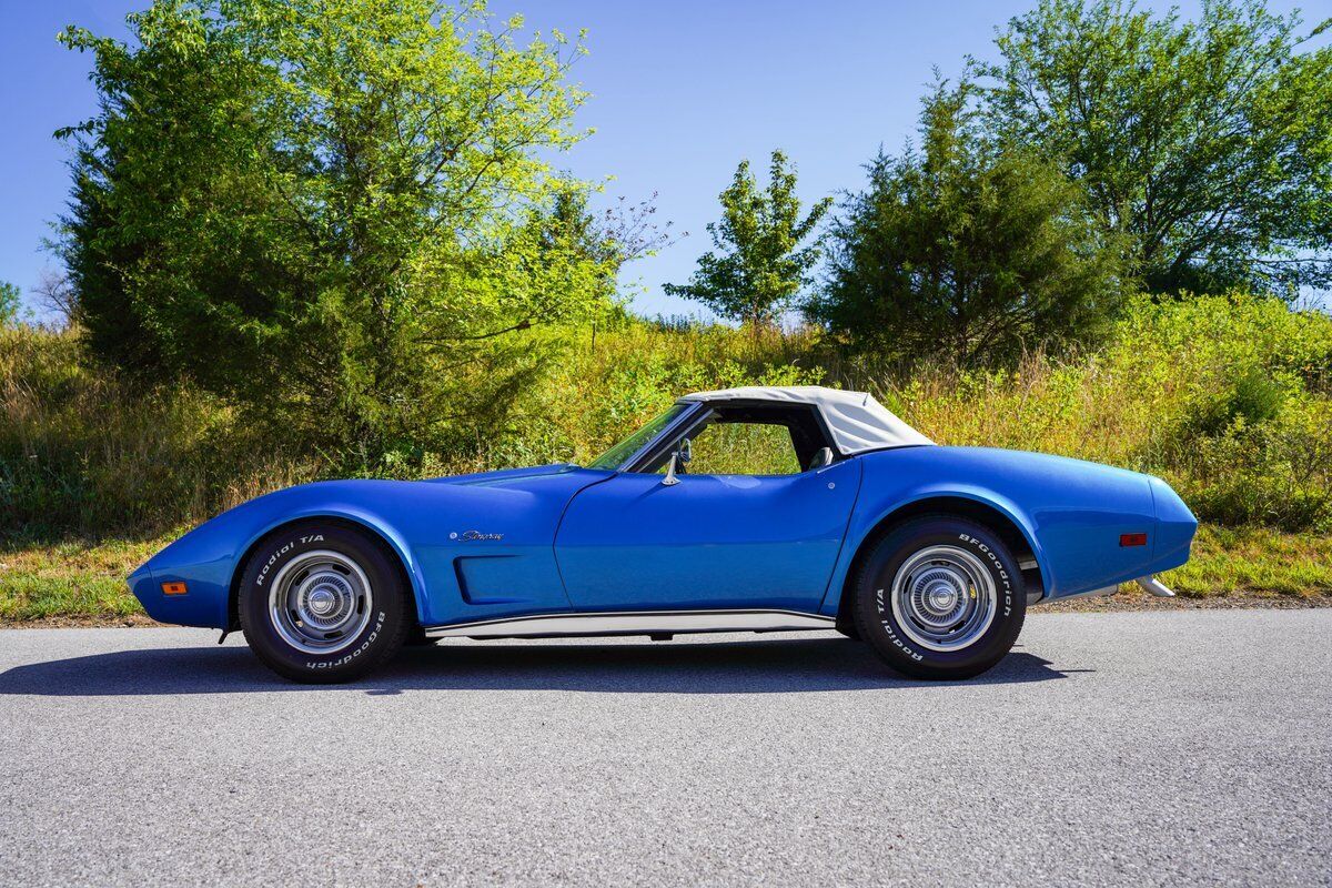 Chevrolet-Corvette-Cabriolet-1974-Blue-Gray-164538-18