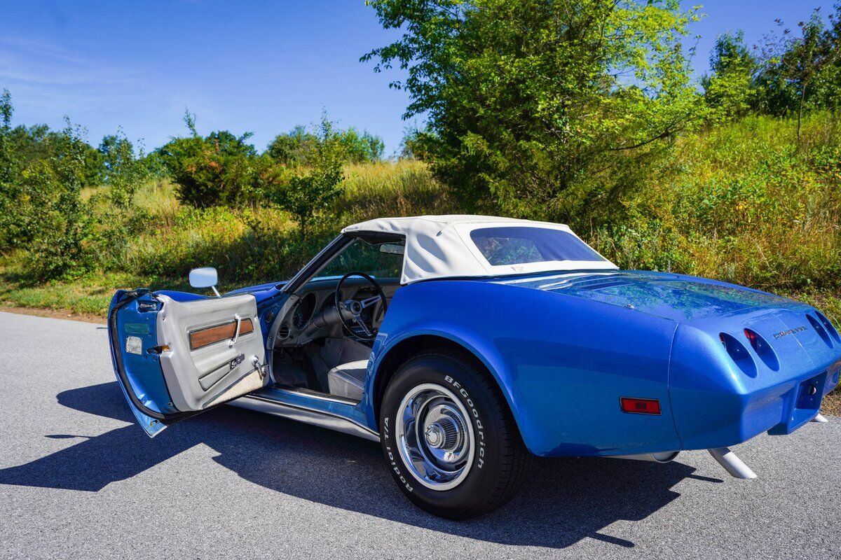 Chevrolet-Corvette-Cabriolet-1974-Blue-Gray-164538-25