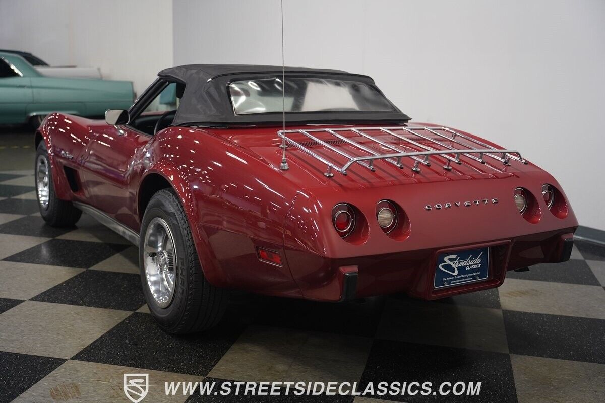 Chevrolet-Corvette-Cabriolet-1975-Red-Black-126102-11