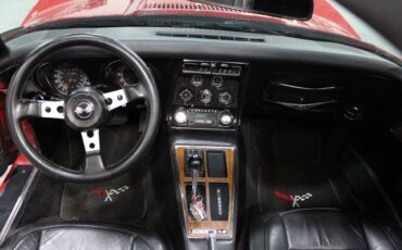 Chevrolet-Corvette-Cabriolet-1975-Red-Black-17965-8