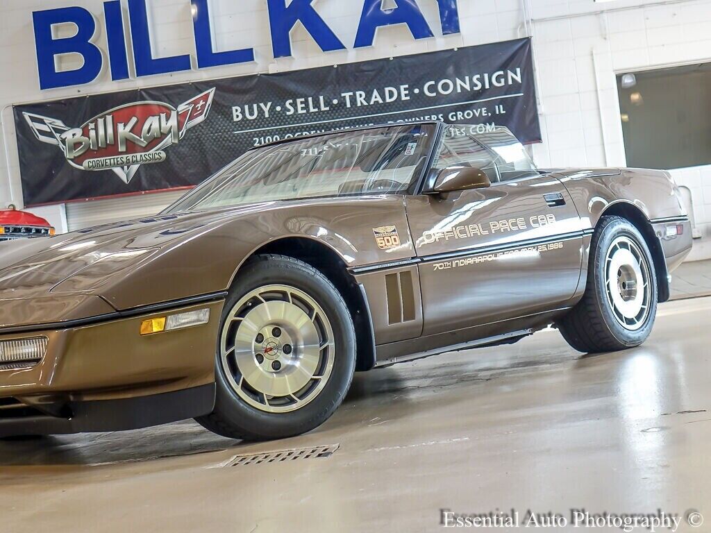 Chevrolet-Corvette-Cabriolet-1986-Brown-Bronze-117020-4