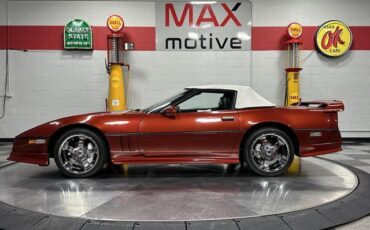 Chevrolet-Corvette-Cabriolet-1986-Red-Gray-56115-3