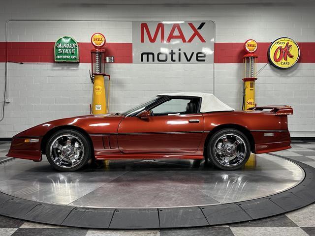 Chevrolet-Corvette-Cabriolet-1986-Red-Gray-56115-3