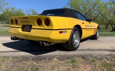 Chevrolet-Corvette-Cabriolet-1986-Yellow-Black-46162-5