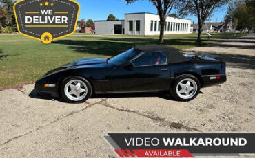 Chevrolet-Corvette-Cabriolet-1987-Black-Red-50327-5