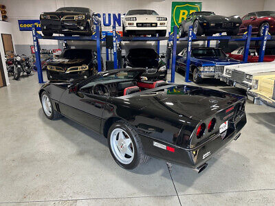 Chevrolet-Corvette-Cabriolet-1987-Black-Red-50327-8