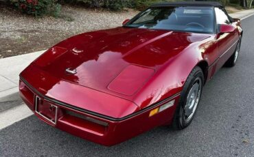 Chevrolet-Corvette-Cabriolet-1987-Red-Black-297600-1