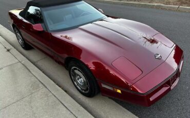 Chevrolet-Corvette-Cabriolet-1987-Red-Black-297600-12