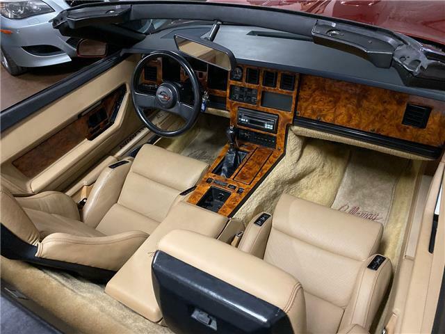 Chevrolet-Corvette-Cabriolet-1987-Red-Tan-46671-7