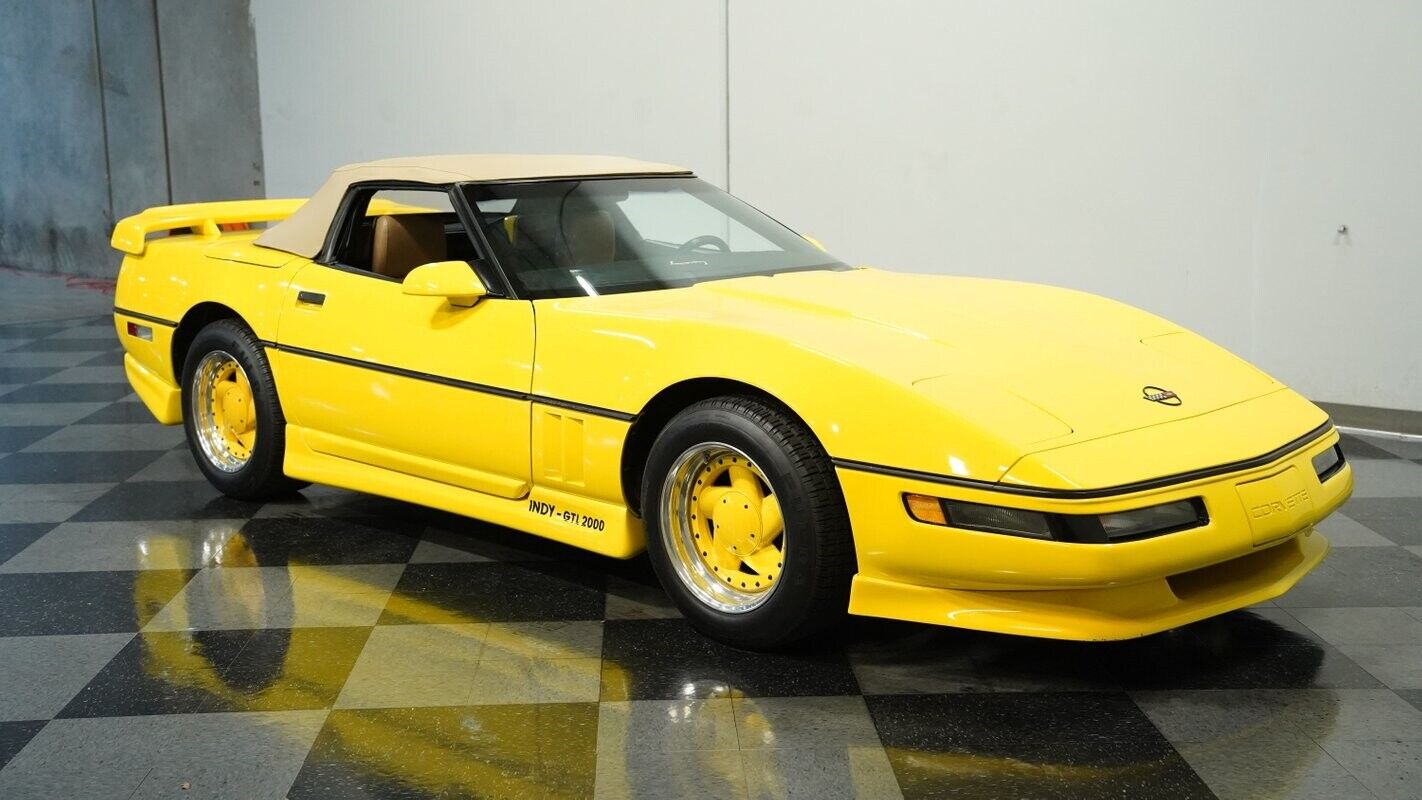 Chevrolet-Corvette-Cabriolet-1987-Yellow-Tan-87403-13