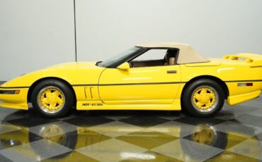 Chevrolet-Corvette-Cabriolet-1987-Yellow-Tan-87403-2