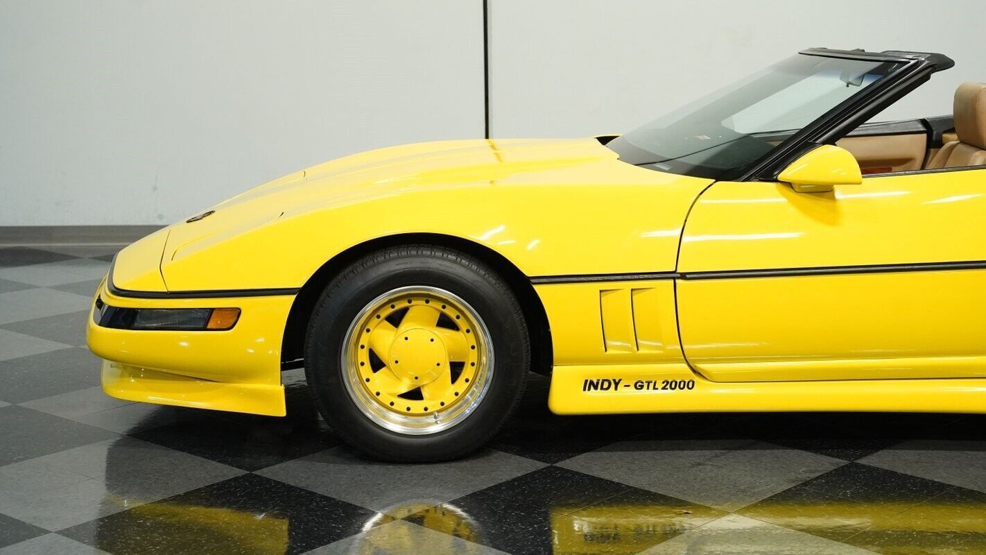 Chevrolet-Corvette-Cabriolet-1987-Yellow-Tan-87403-21