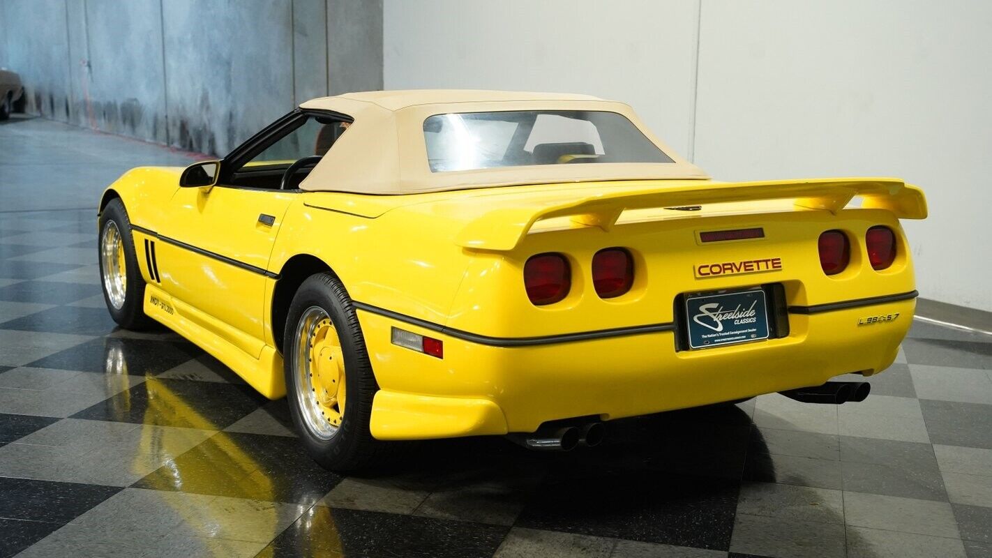 Chevrolet-Corvette-Cabriolet-1987-Yellow-Tan-87403-8