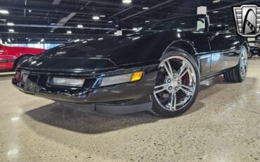 Chevrolet-Corvette-Cabriolet-1989-Black-Black-187123-2