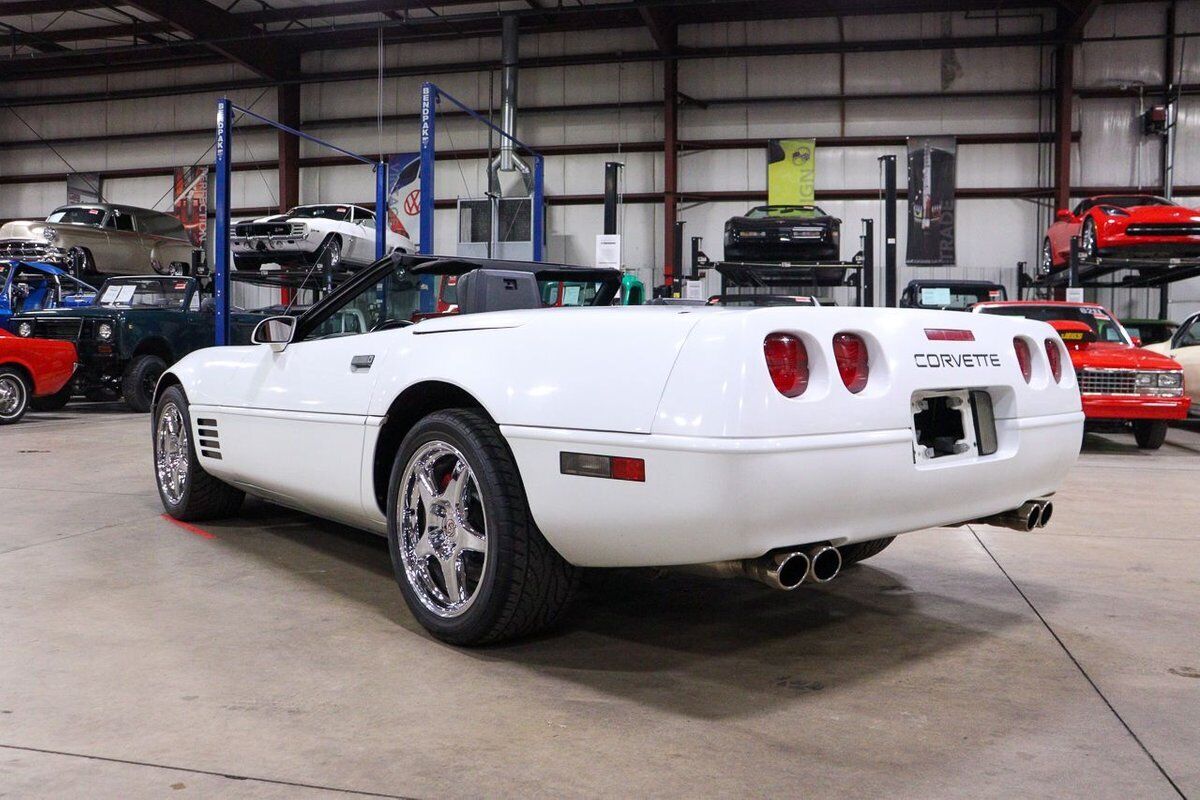 Chevrolet-Corvette-Cabriolet-1991-White-Black-124018-2