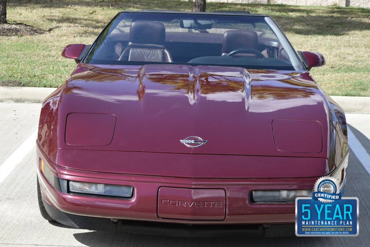 Chevrolet-Corvette-Cabriolet-1993-Dark-Cherry-Metallic-Purple-82345-2