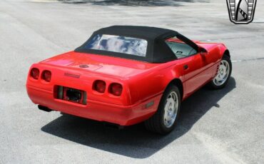 Chevrolet-Corvette-Cabriolet-1993-Red-Red-63704-5