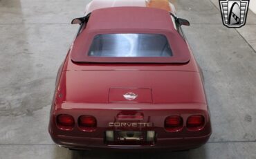 Chevrolet-Corvette-Cabriolet-1993-Red-Red-73074-11