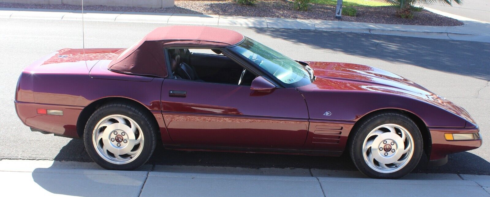 Chevrolet-Corvette-Cabriolet-1993-Ruby-Red-Ruby-Red-23128-1