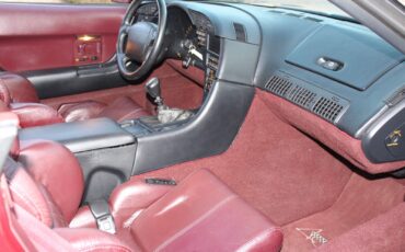 Chevrolet-Corvette-Cabriolet-1993-Ruby-Red-Ruby-Red-23128-18