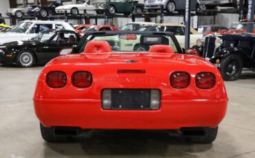 Chevrolet-Corvette-Cabriolet-1995-Red-Red-37681-6