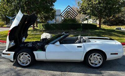 Chevrolet-Corvette-Convertible-Cabriolet-1992-White-Gray-74030-12