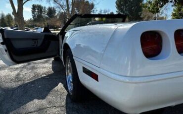 Chevrolet-Corvette-Convertible-Cabriolet-1992-White-Gray-74030-3