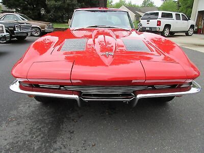 Chevrolet-Corvette-Coupe-1963-Red-Tan-20722-1