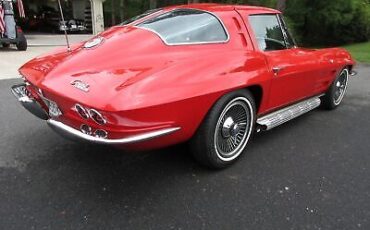 Chevrolet-Corvette-Coupe-1963-Red-Tan-20722-4