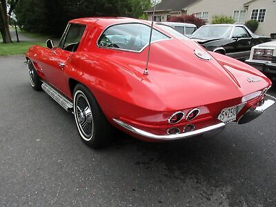 Chevrolet-Corvette-Coupe-1963-Red-Tan-20722-6