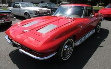 Chevrolet-Corvette-Coupe-1963-Red-Tan-20722-8