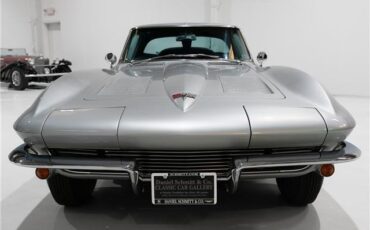 Chevrolet-Corvette-Coupe-1963-Silver-Blue-128471-2