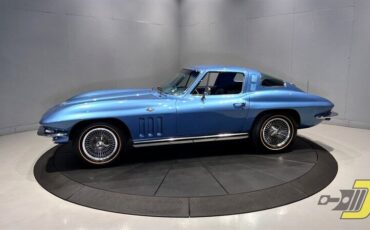 Chevrolet-Corvette-Coupe-1965-Blue-Blue-148253-1