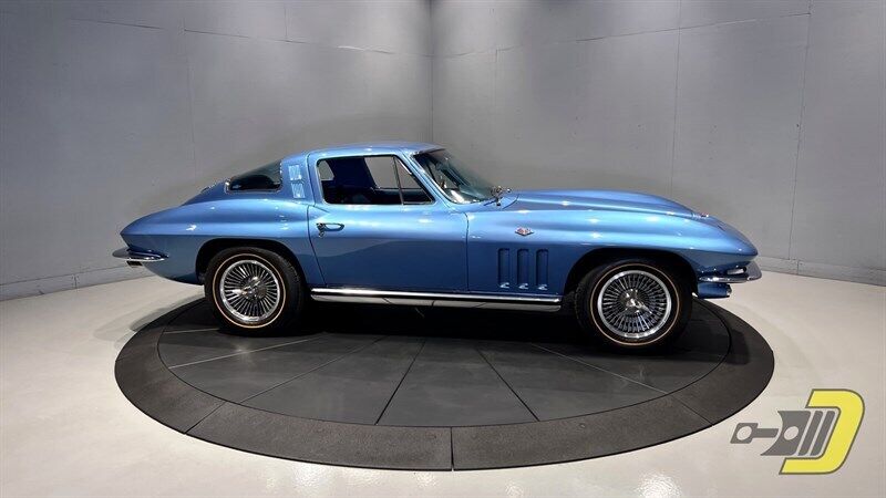 Chevrolet-Corvette-Coupe-1965-Blue-Blue-148253-10