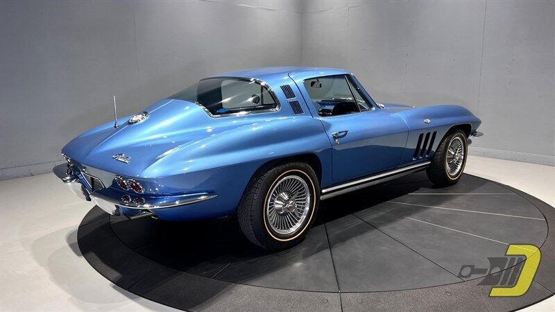 Chevrolet-Corvette-Coupe-1965-Blue-Blue-148253-28