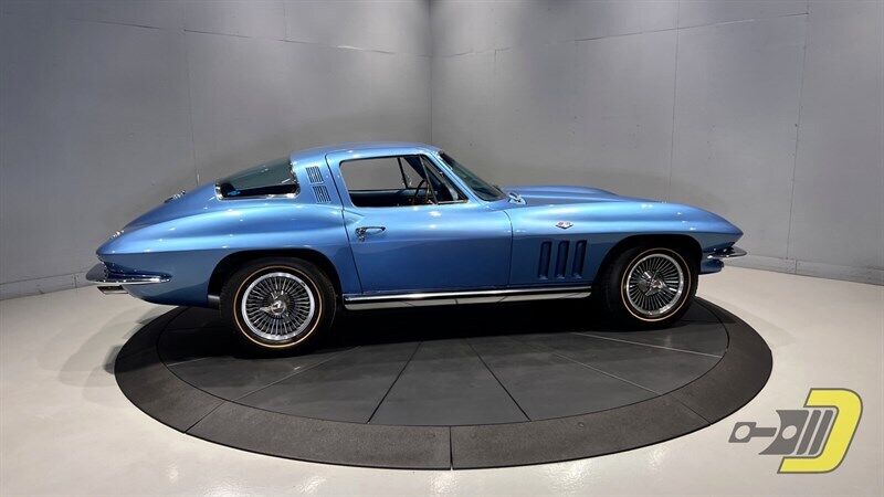 Chevrolet-Corvette-Coupe-1965-Blue-Blue-148253-9