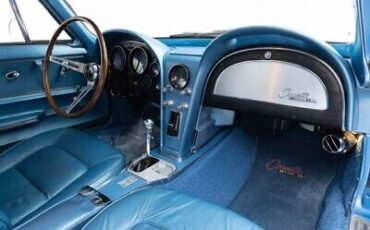 Chevrolet-Corvette-Coupe-1965-Blue-Blue-5052-1