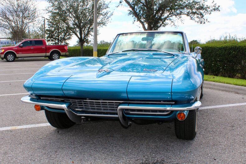 Chevrolet-Corvette-Coupe-1966-Blue-Blue-145232-6