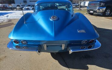 Chevrolet-Corvette-Coupe-1966-NASSAU-BLUE-BLUE-WHITE-118330-11