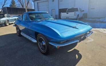 Chevrolet-Corvette-Coupe-1966-NASSAU-BLUE-BLUE-WHITE-118330-4