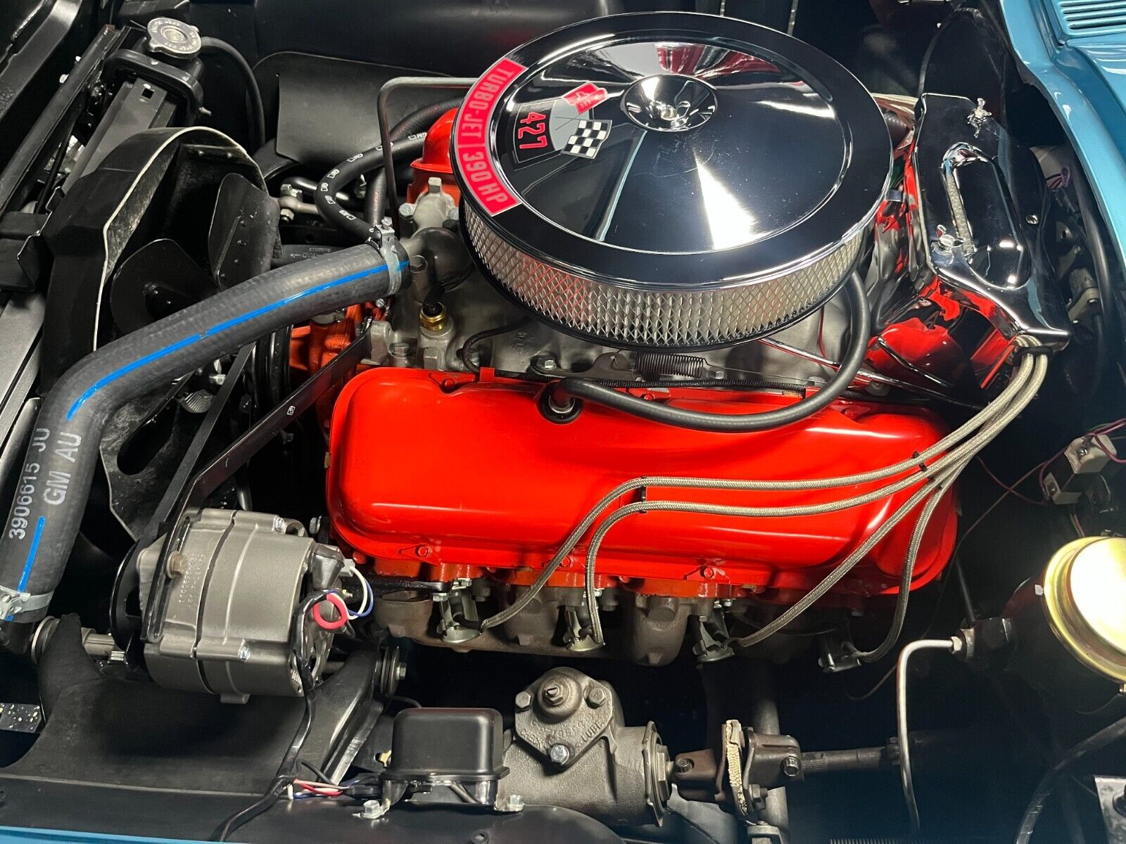 Chevrolet-Corvette-Coupe-1966-NASSAU-BLUE-Blue-386-18