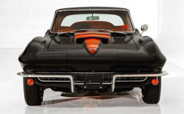 Chevrolet-Corvette-Coupe-1967-Black-Red-0-4