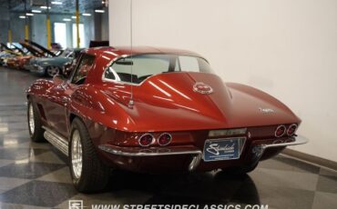 Chevrolet-Corvette-Coupe-1967-Marlboro-Maroon-Saddle-23170-8