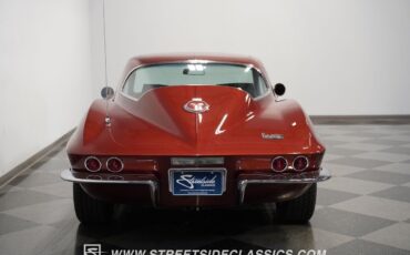 Chevrolet-Corvette-Coupe-1967-Marlboro-Maroon-Saddle-23170-9