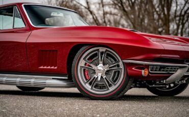 Chevrolet-Corvette-Coupe-1967-Red-Black-21-3