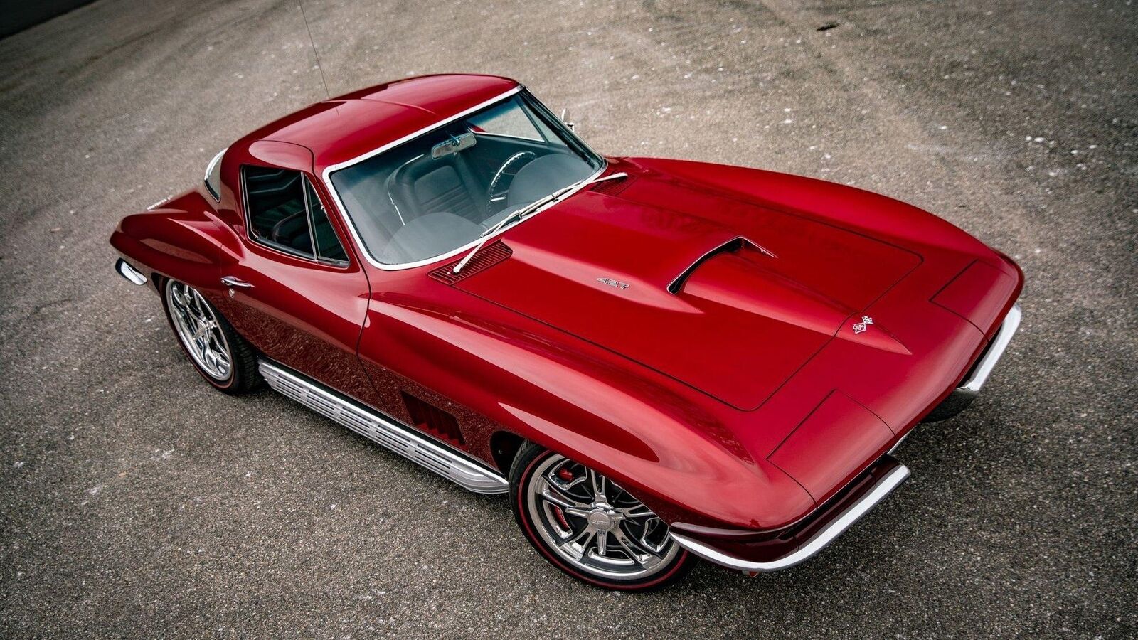 Chevrolet-Corvette-Coupe-1967-Red-Black-21-5