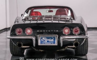 Chevrolet-Corvette-Coupe-1969-Black-Red-75200-10