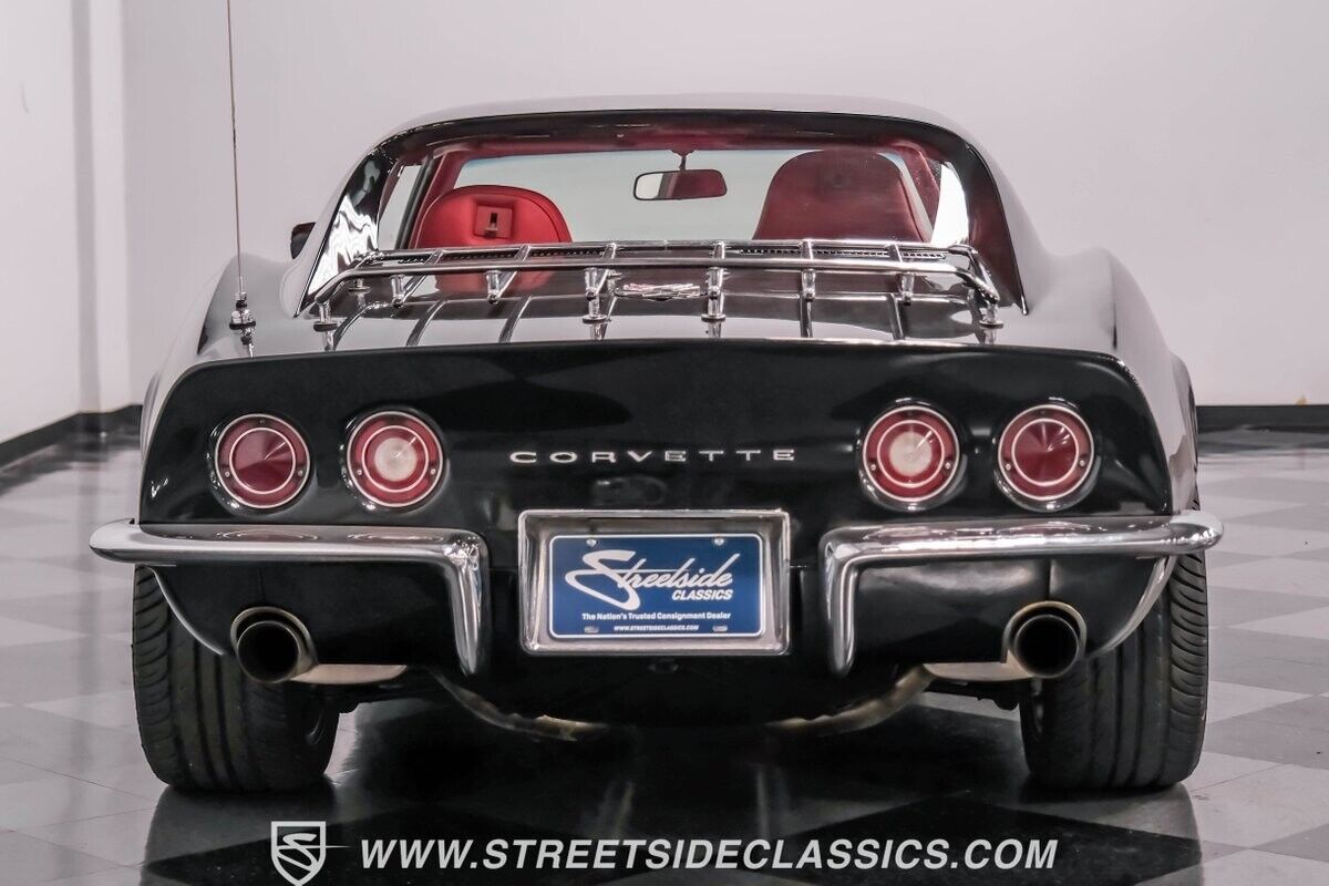 Chevrolet-Corvette-Coupe-1969-Black-Red-75200-10