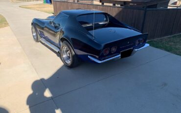 Chevrolet-Corvette-Coupe-1969-Blue-Black-103146-6